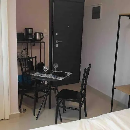 Lavrio 1Bdr Penthouse 7 Min On Foot From The Port Apartment Exterior photo